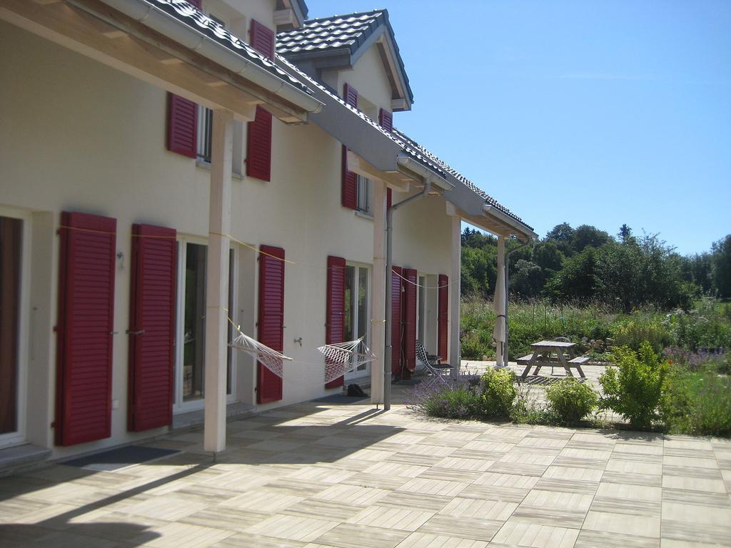 Hotel Centre Viayoga Saint-Cergue Esterno foto